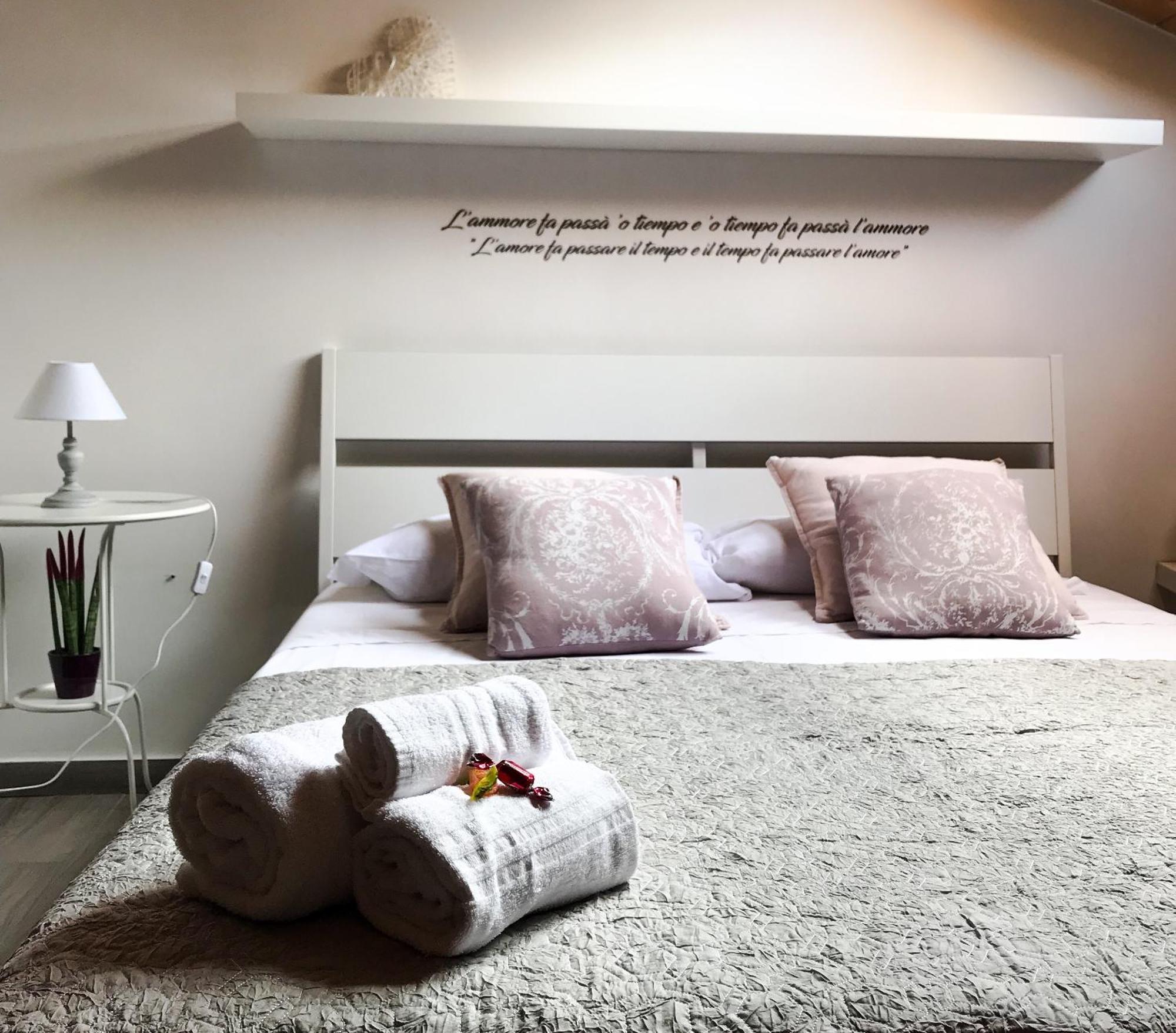 Na Bona Nuttata Bed & Breakfast Napoli Ngoại thất bức ảnh